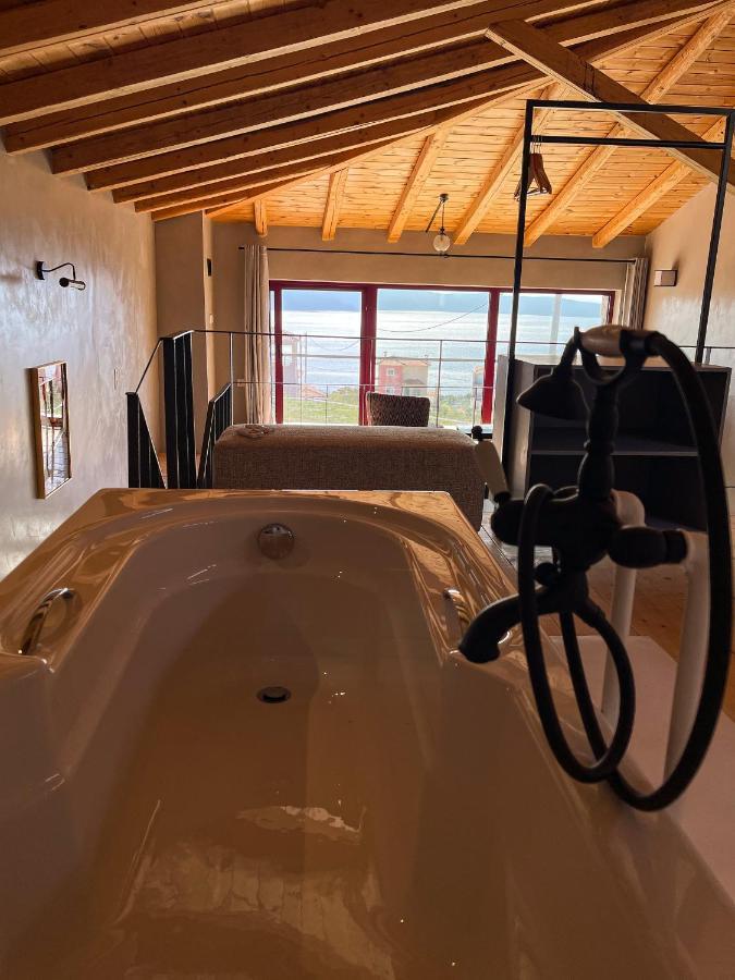 Modern Stone Villas With Swimming Pool Аливерион Екстериор снимка